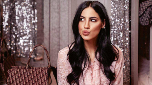 Giulia De Lellis sbanca le vendite: il suo libro &egrave; primo su Amazon.