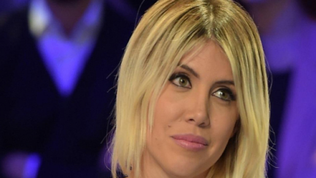 Wanda Nara: post criptico su Instagram con tanto di cuoricini nerazzurri.