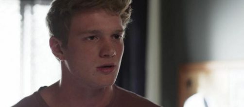 Martinha conta a verdade a Filipe. (Reprodu&ccedil;&atilde;o/ TV Globo)