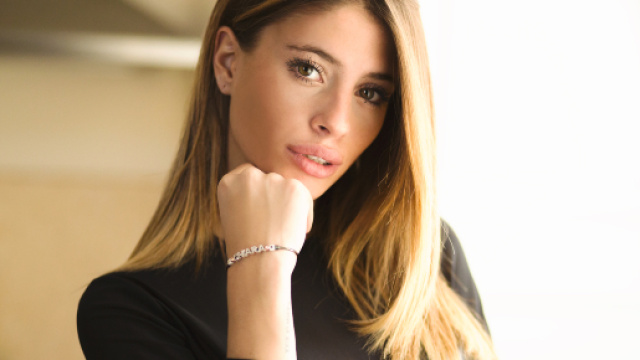 L'influencer Chiara Nasti ha dichiarato di non bere acqua da due anni