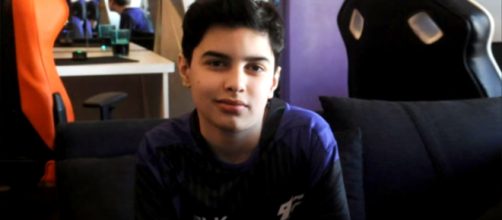 An absolute mad lad. [Image source: PLAN 10/YouTube]