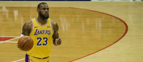 The Lakers are one of the favorites to win the NBA title in 2020. [Image Source: Flickr | LRW3]