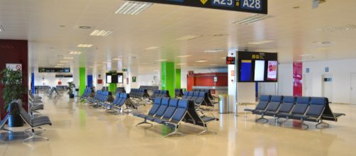 Una trabajadora del aeropuerto de Palma podr&iacute;a ser multada por hablar en catal&aacute;n