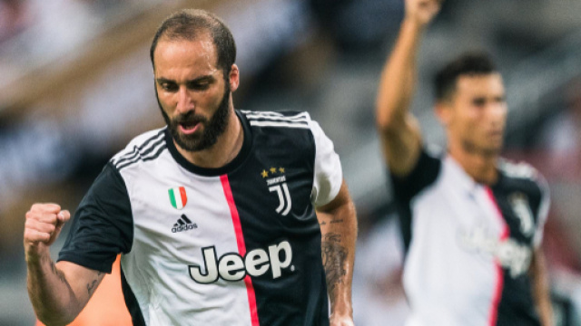 Juve: l'opera di sfoltimento della rosa dovrebbe proseguire con Higuain, Khedira e Matuidi