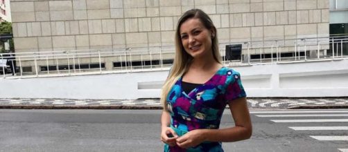 Andressa Urach remove tatuagem (Arquivo Blasting News)