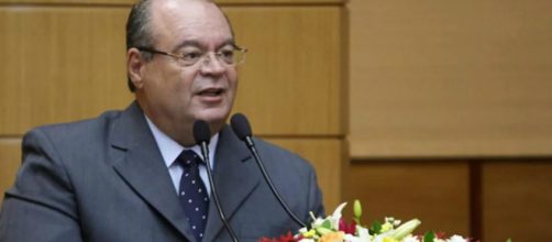 Homem teria atirado contra a pr&oacute;pria cabe&ccedil;a durante evento em Aracaju. (Arquivo Blasting News)