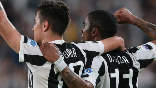 Calciomercato Juventus: buone notizie per Dybala e Douglas Costa
