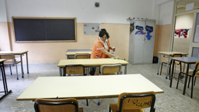 Assunzioni Ata: prossimamente pi&ugrave; posti liberi e supplenze per pulizia scuole