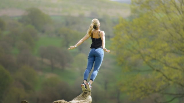 L'oroscopo di domenica 7 luglio.