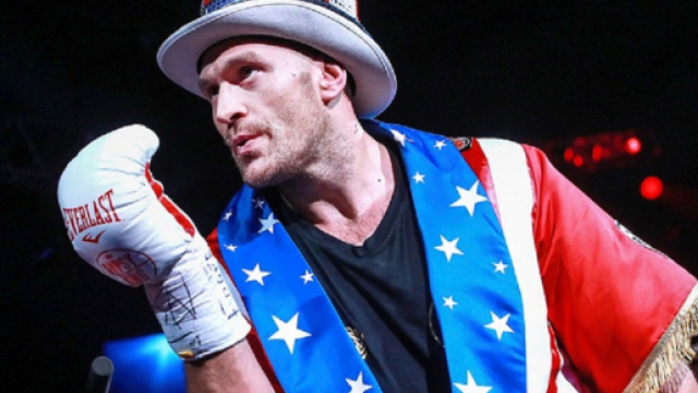 Tyson Fury: 'Colpir&ograve; Ruiz cos&igrave; forte da fargli buttare fuori marshmallows per un mese'