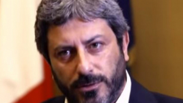 Il Secolo d'Italia lancia l'ipotesi Fico premier in caso di alleanza Pd-M5S.