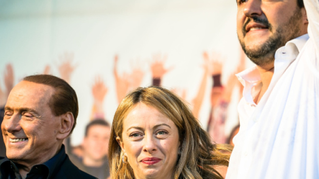 Crisi di governo: Salvini teme l'isolamento:' Proporr&ograve; patto a Berlusconi e Meloni'