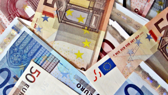 Pyr&eacute;n&eacute;es-Orientales : il re&ccedil;oit 177.000 euros par erreur et dispara&icirc;t - rtl.fr