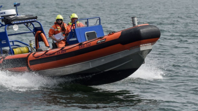 Francia, tre bimbi morti intrappolati nella cabina di una barca a vela | rtbf.be