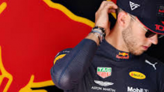In foto, Pierre Gasly preoccupato per il suo futuro