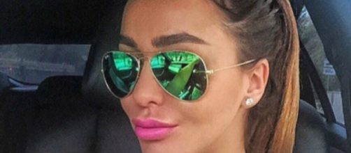 Ex-coelhinha da Playboy morre ap&oacute;s se engasgar com procedimento de desintoxica&ccedil;&atilde;o caseiro. (Arquivo Blasting News)