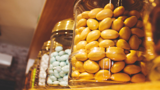 Il vademecum di sopravvivenza della Coldiretti per accertarsi dell'integrit&agrave; dei cibi. (Canva)