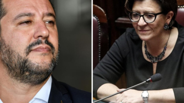 Migranti, Trenta non firma il divieto di Salvini: "La politica non pu&ograve; perdere l&rsquo;umanit&agrave;"