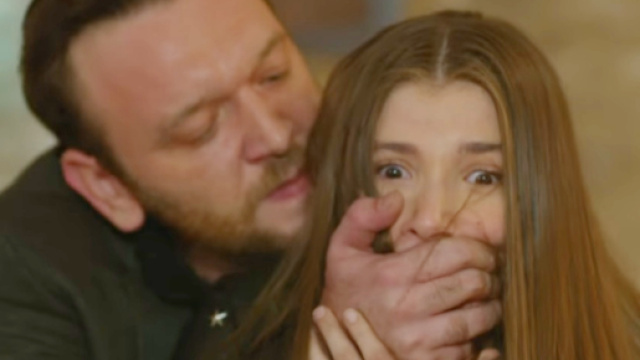 Bitter Sweet, trame: Asuman rischia di subire un abuso da Muzaffer