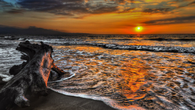 Paolo Baron e il suo 'Chiuso per tramonto' (iuppiternews.it)