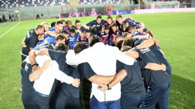 La rosa del Crotone pronta ad abbracciare nuovi rinforzi