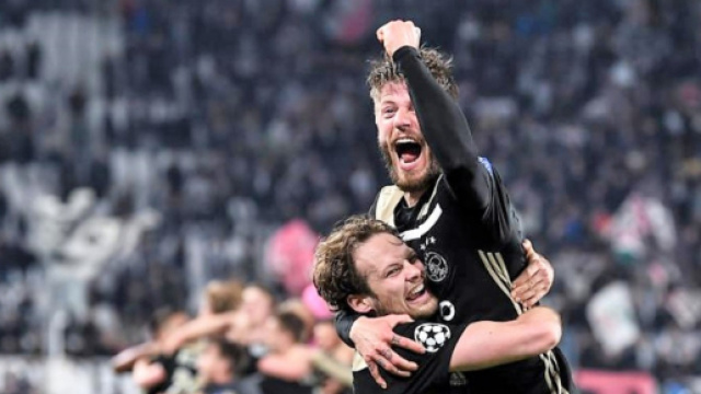Lass Schone, il Genoa bussa alla porta dell'Ajax per averlo