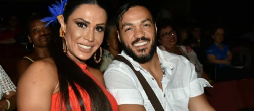 Mulher se diz amante de Belo e cantor nega. (Arquivo Blasting News)