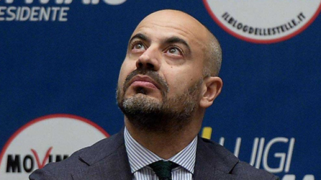 Gianluigi Paragone contrario ad accordo tra M5S e Pd