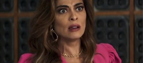 J&ocirc; ser&aacute; chantageada para vender a f&aacute;brica. (Reprodu&ccedil;&atilde;o/Rede Globo)