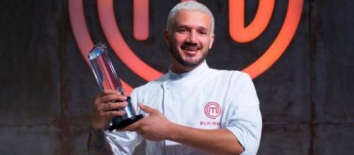 Rodrigo Massoni vence Lorena Daisy. (Reprodu&ccedil;&atilde;o/ TV Bandeirantes)