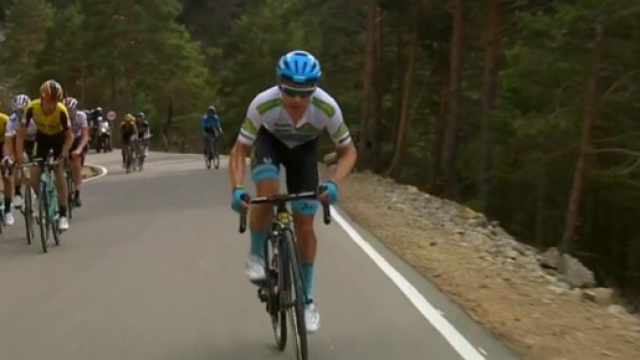 L'attacco di Miguel Angel Lopez sulla salita finale