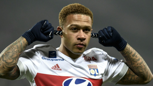 Depay, attaccante del Lione obiettivo rossonero