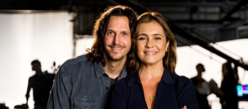 Adriana e Vladimir se apaixonaram nos bastidores da TV. (Arquivo Blasting News)