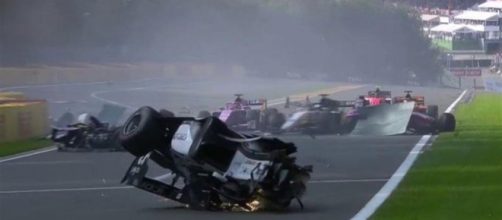 Acidente ocorreu na segunda volta da corrida. (Arquivo Blasting News)