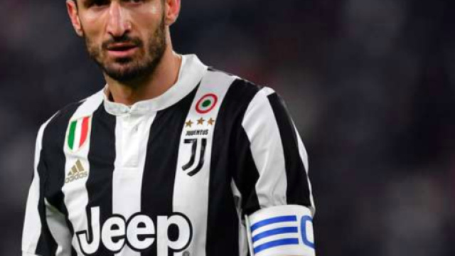Juventus, la probabile formazione contro il Napoli: De Ligt sostituir&agrave; Chiellini.