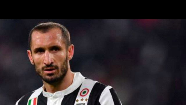 Juventus, l'infortunio di Chiellini cambia il mercato