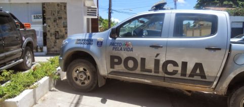 Mulher é abusada e quase enterrada viva pelo agressor no Recife