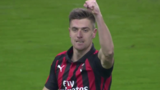 Krzysztof Piątek, attaccante del Milan