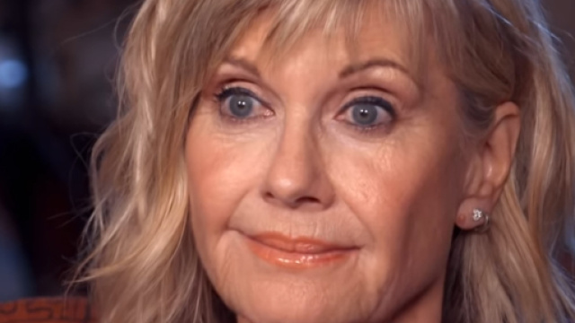 Olivia Newton-John affetta da cancro: 'Non voglio sapere quanto mi resta da vivere'