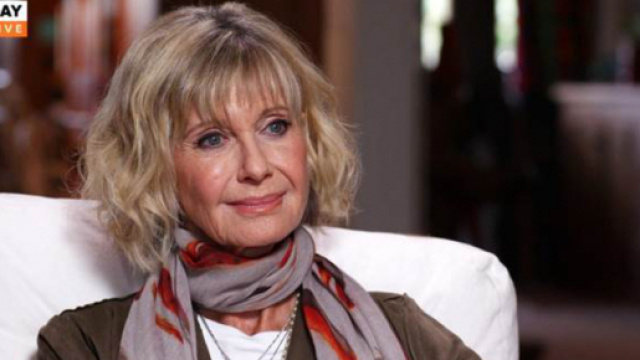 Olivia Newton-John nel 2019, in cui annuncia il suo cancro e che non sa quanto vivr&agrave;