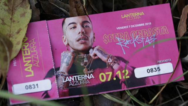 Sfera Ebbasta, nella locandina dell'evento di Corinaldo.