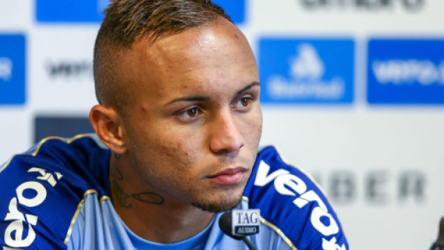 Agente Everton: 'Il brasiliano &egrave; il primo nome sulla lista di acquisti di Paratici'