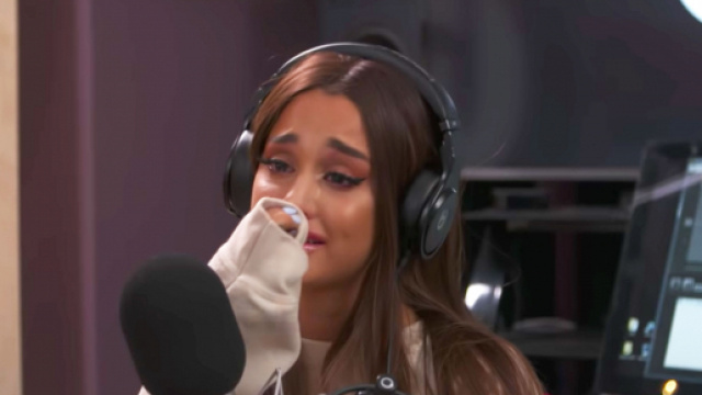 Ariana Grande ha deciso di cancellare l'incontro coi fan ad Anversa.