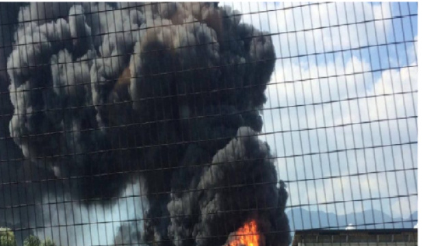 Avellino, esplode una fabbrica che produce batterie a Pianodardine: zona evacuata