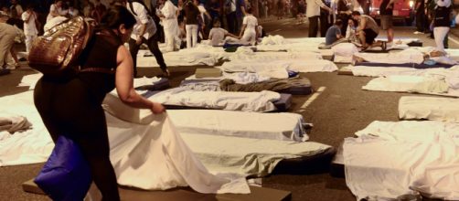 Pacientes foram levados para a rua. (arquivo BN).