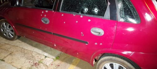 Mais de 50 tiros atingiram o ve&iacute;culo. (Arquivo Blasting News)