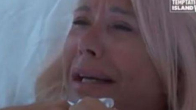 Anna Pettinelli in crisi a Temptation Island Vip 2