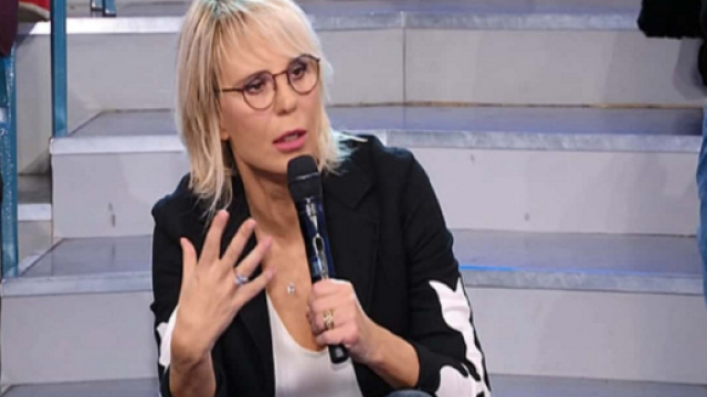 Maria De Filippi sbotta contro alcuni ex collaboratori