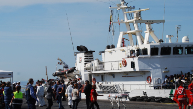 Sbarco di migranti sull'isola di Lampedusa