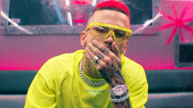 Sfera Ebbasta si &egrave; commosso nel ricordare il padre che non c'&egrave; pi&ugrave;.